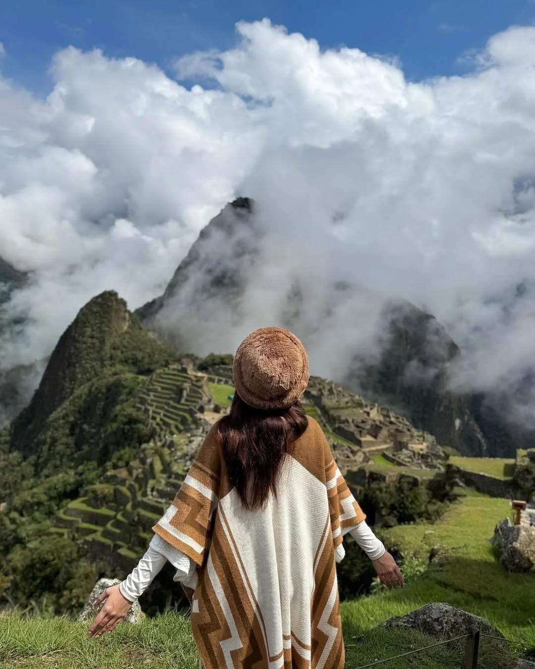 Full Day Machu Picchu en Tren Vistadome | Un Viaje Panorámico hacia la Ciudad Perdida de los Incas